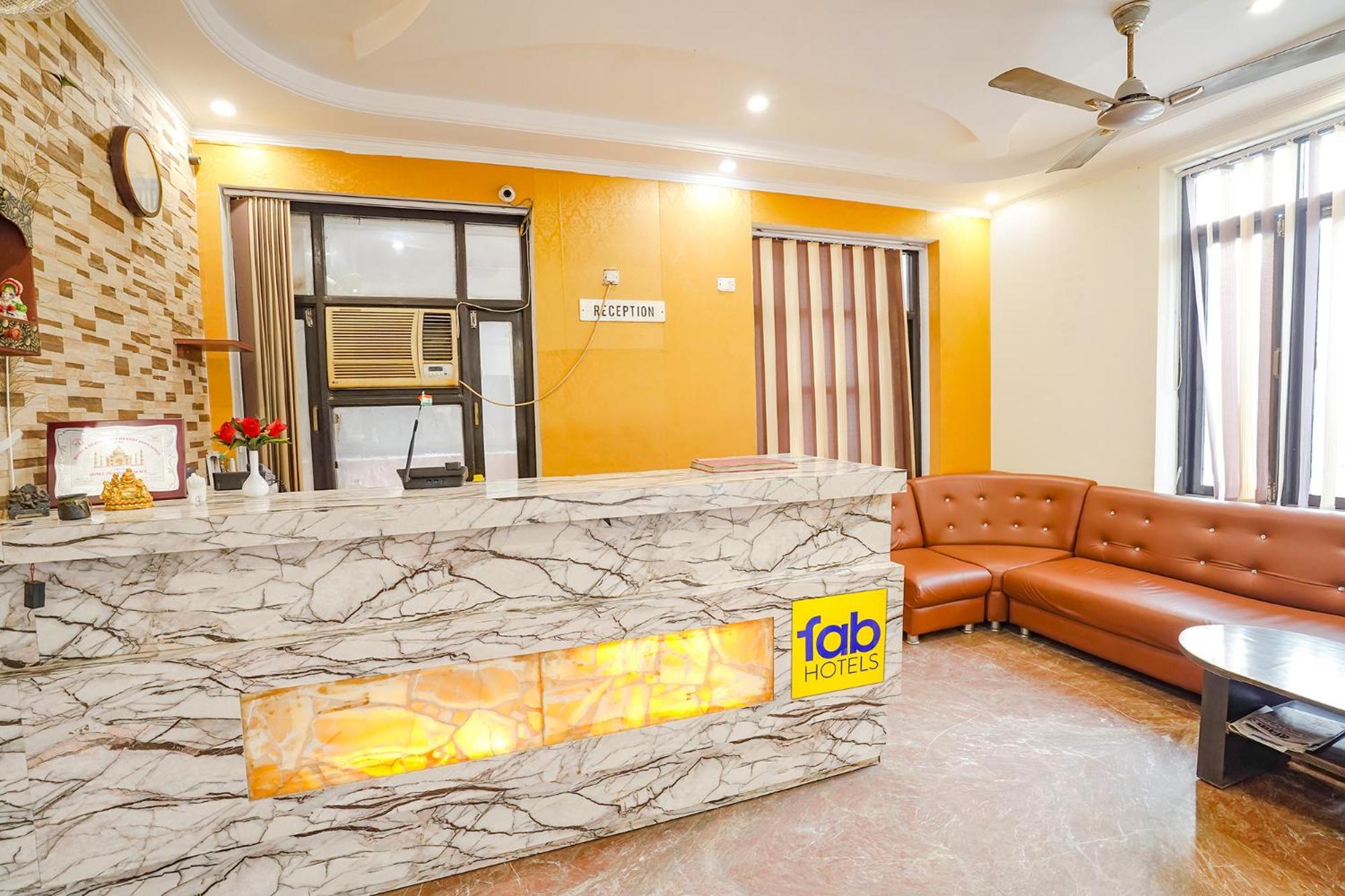 Fabhotel Prashant Palace Májszúr Kültér fotó